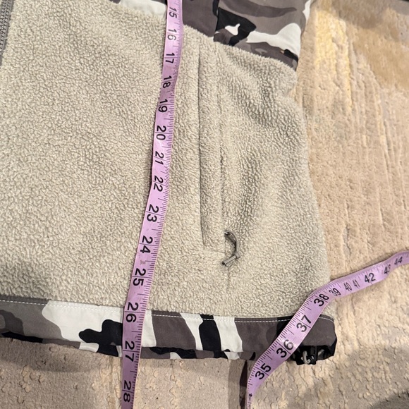 Women’s North Face Polartec Denali full zip Jacket in grey camo size XL EUC - Picture 11 of 12
